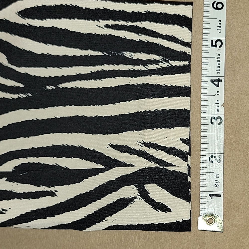 Haver & Blair London Zebra Print Pull-On Pants Size Medium EUC - Picture 8 of 13